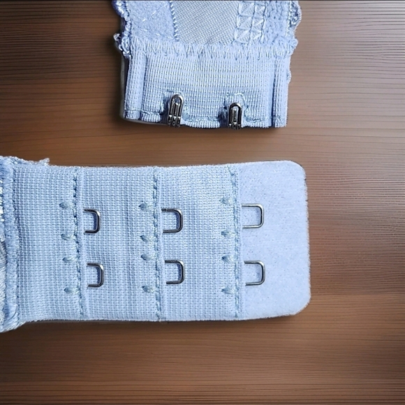 Vintage Chantelle Made in France Unlined Lace Bra 38C Light Blue - Picture 6 of 8